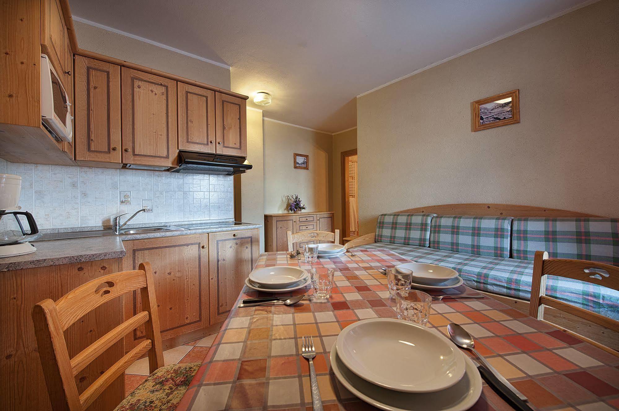 Baita Carosello Apt 4 By Livigno Accomodation Eksteriør billede